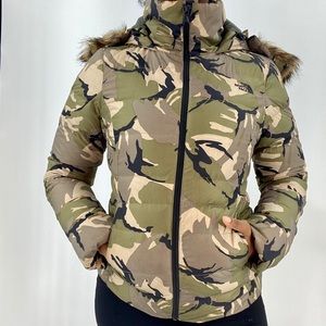 Camo North face Puffer Coat 550